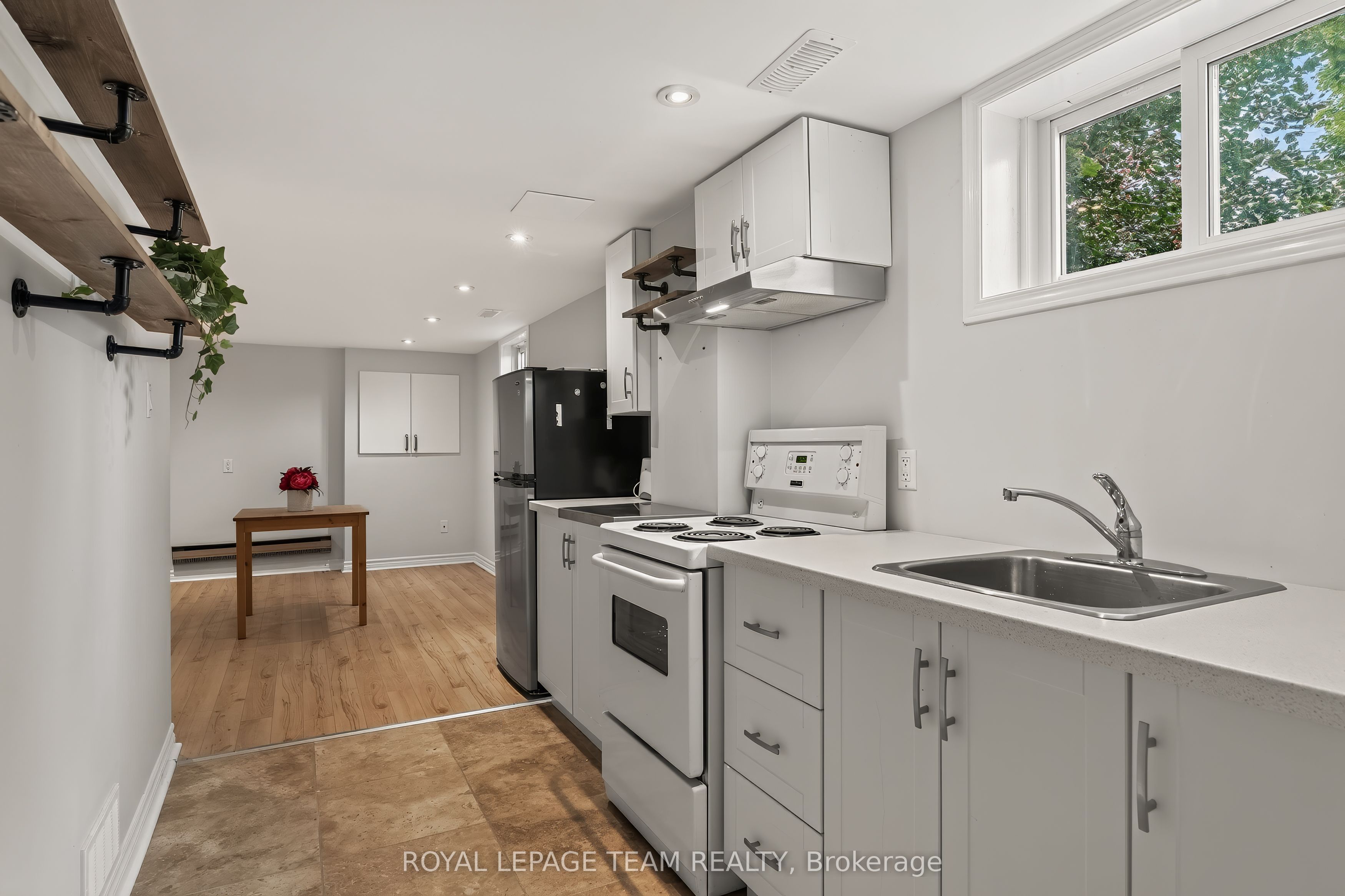 125 Norice Street Property Photo 36