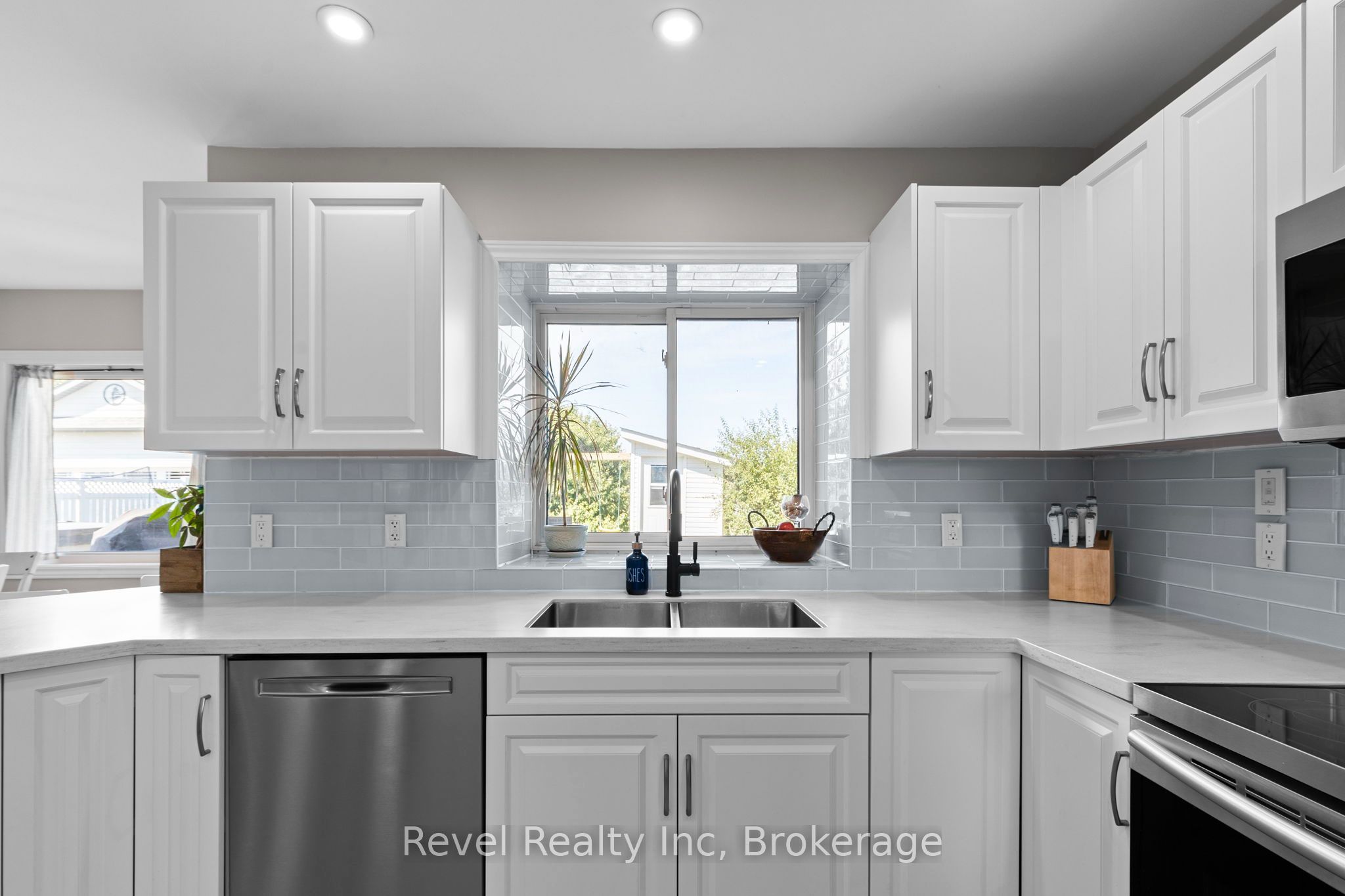 5 Avery Court Property Photo 10