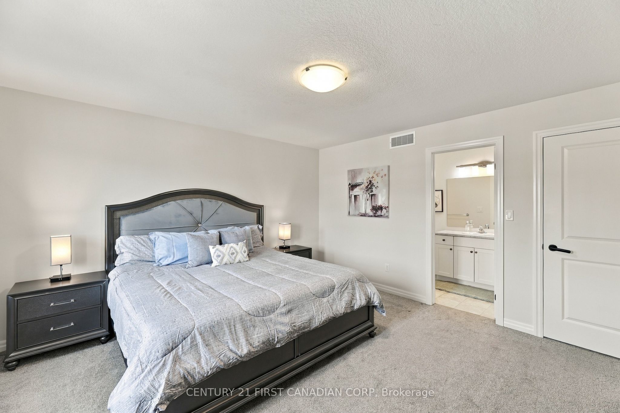 56 Cortland Terrace Property Photo 14