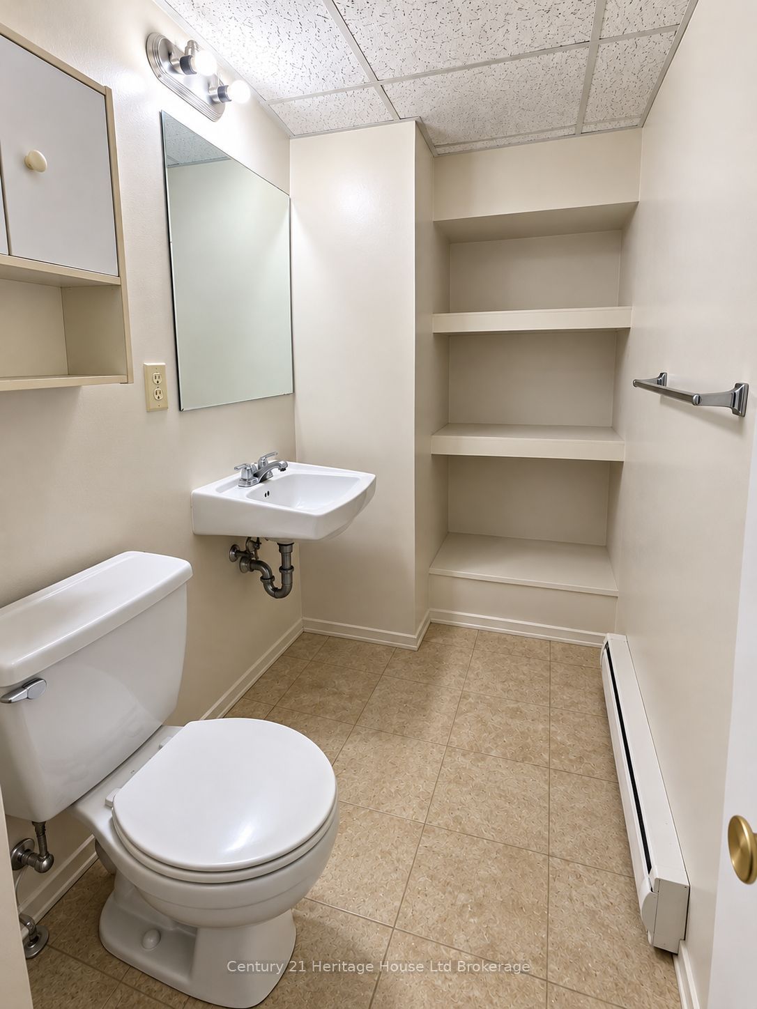 133 Bay Street 17 Property Photo 11