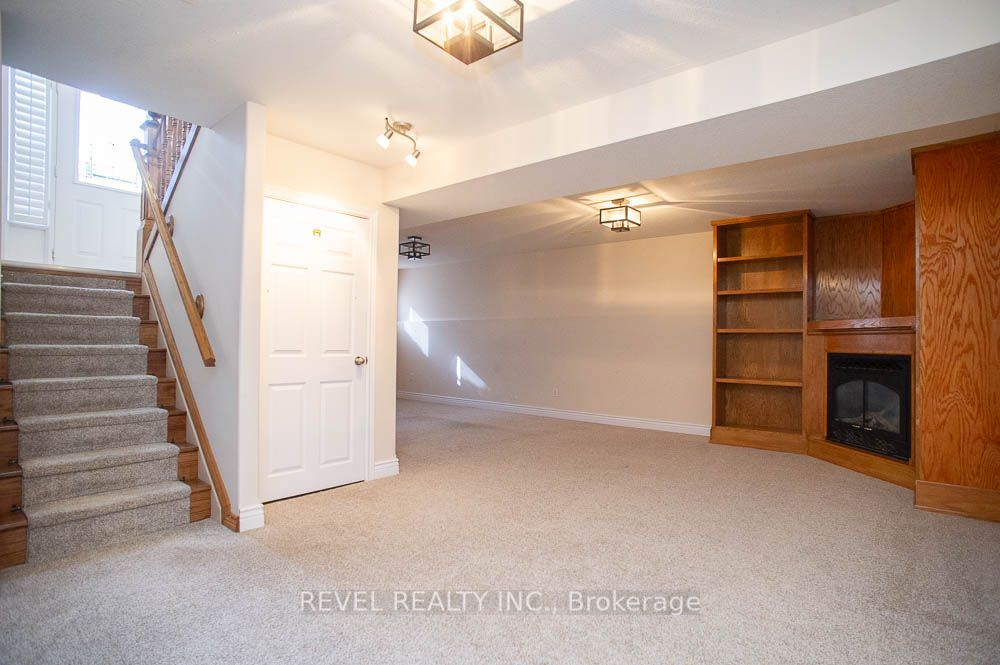 16 Bradbury Crescent Property Photo 19