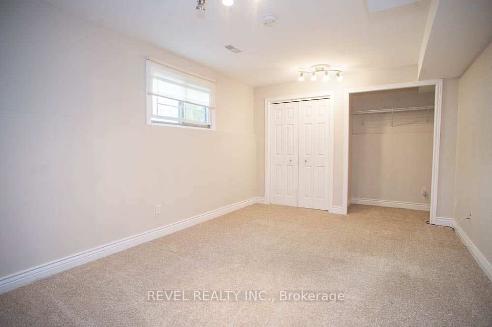 16 Bradbury Crescent Property Photo 22