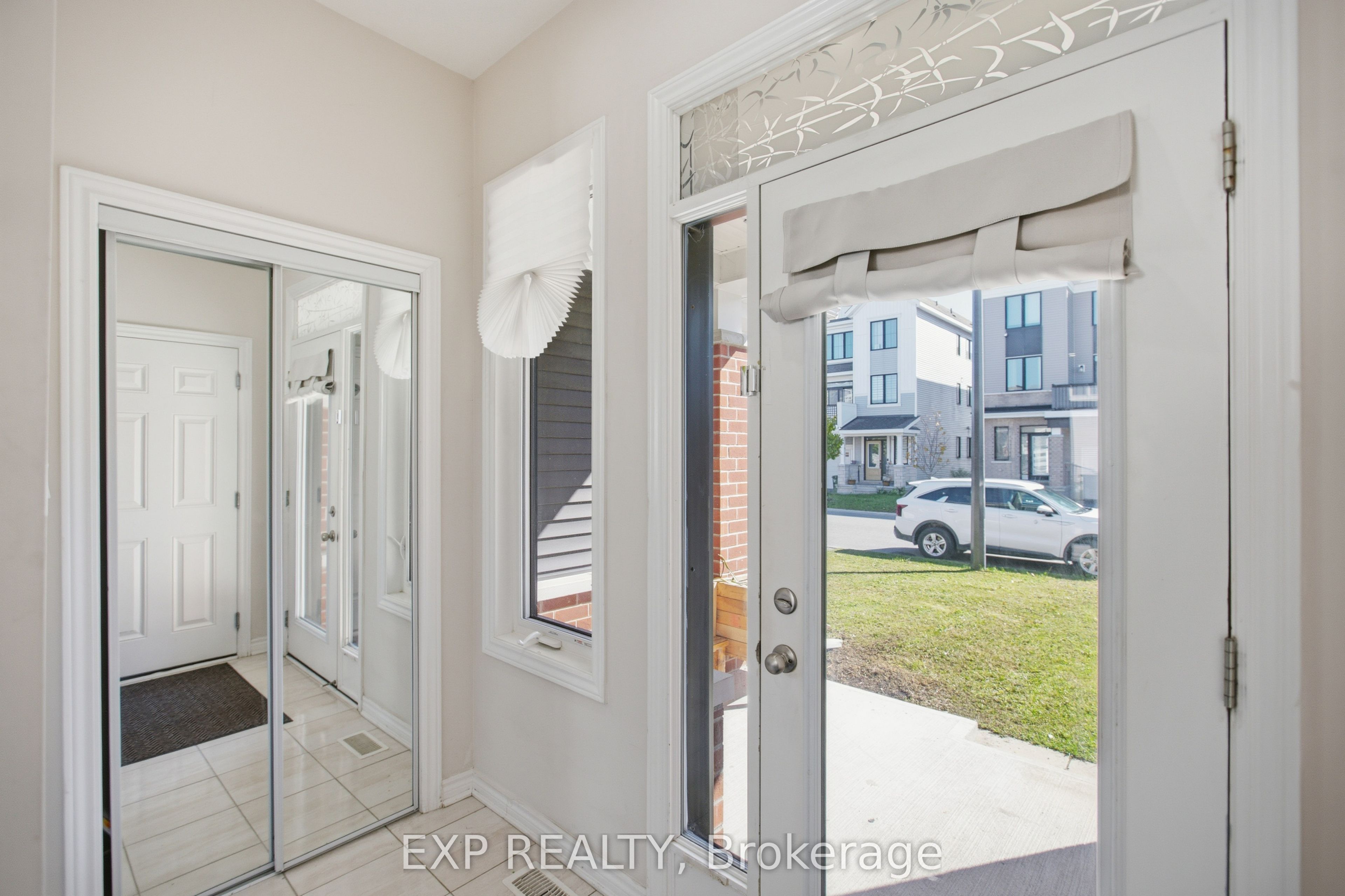 67 Caspian Row Property Photo 3