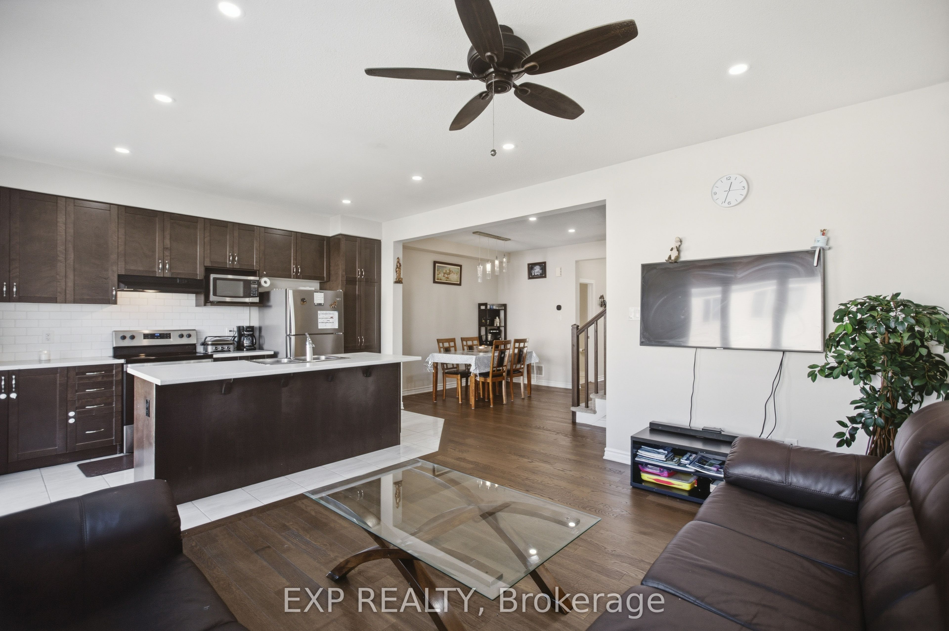 67 Caspian Row Property Photo 8