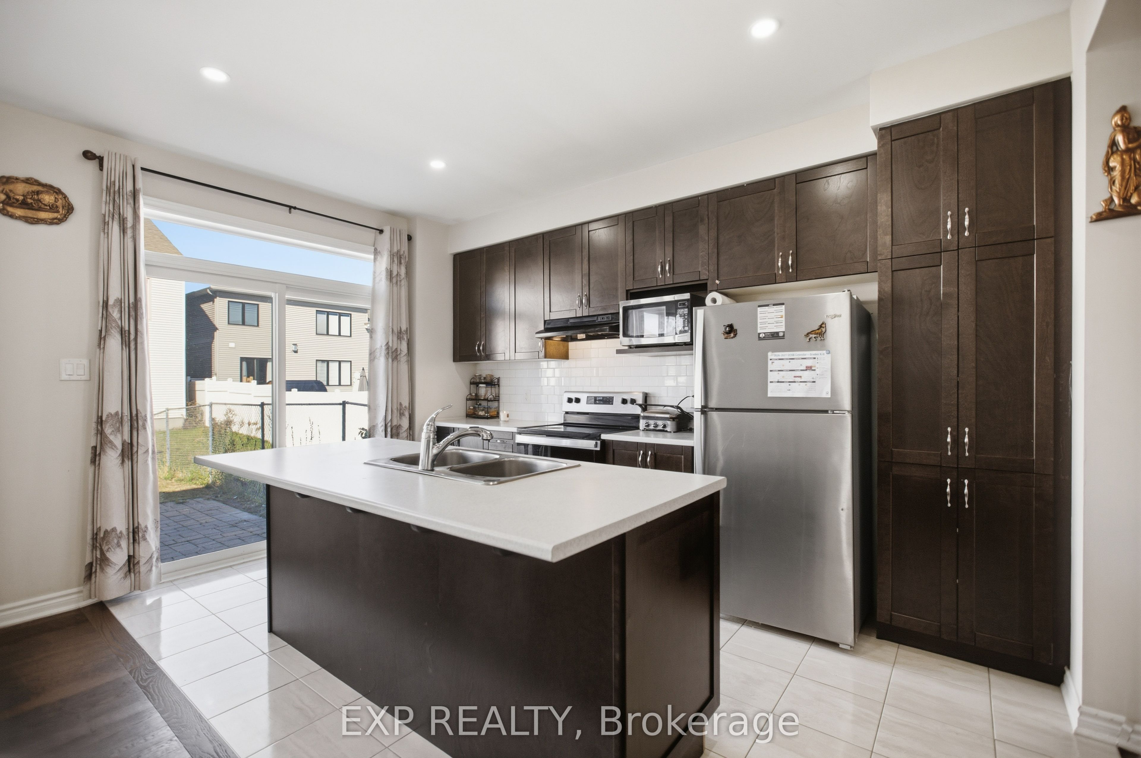 67 Caspian Row Property Photo 9