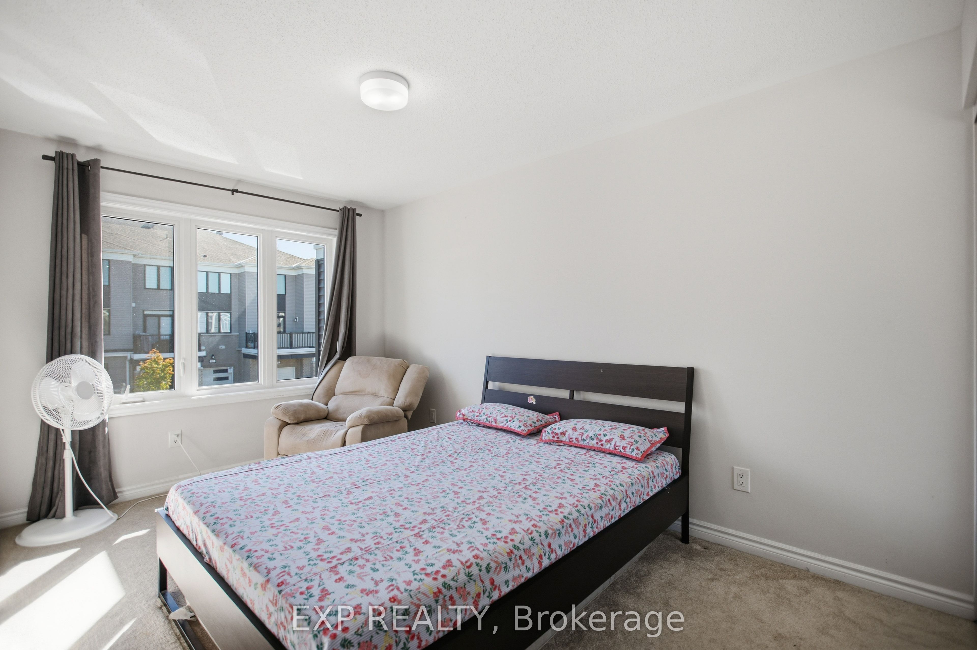 67 Caspian Row Property Photo 16