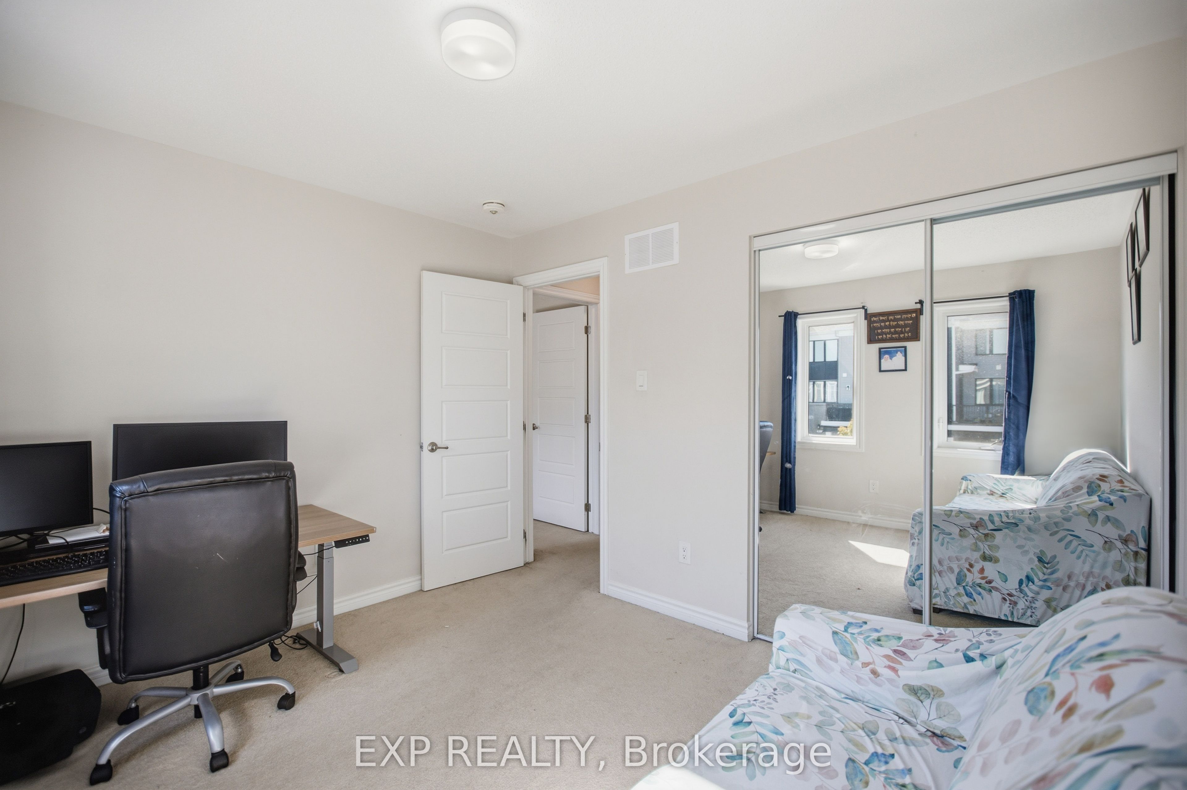 67 Caspian Row Property Photo 19