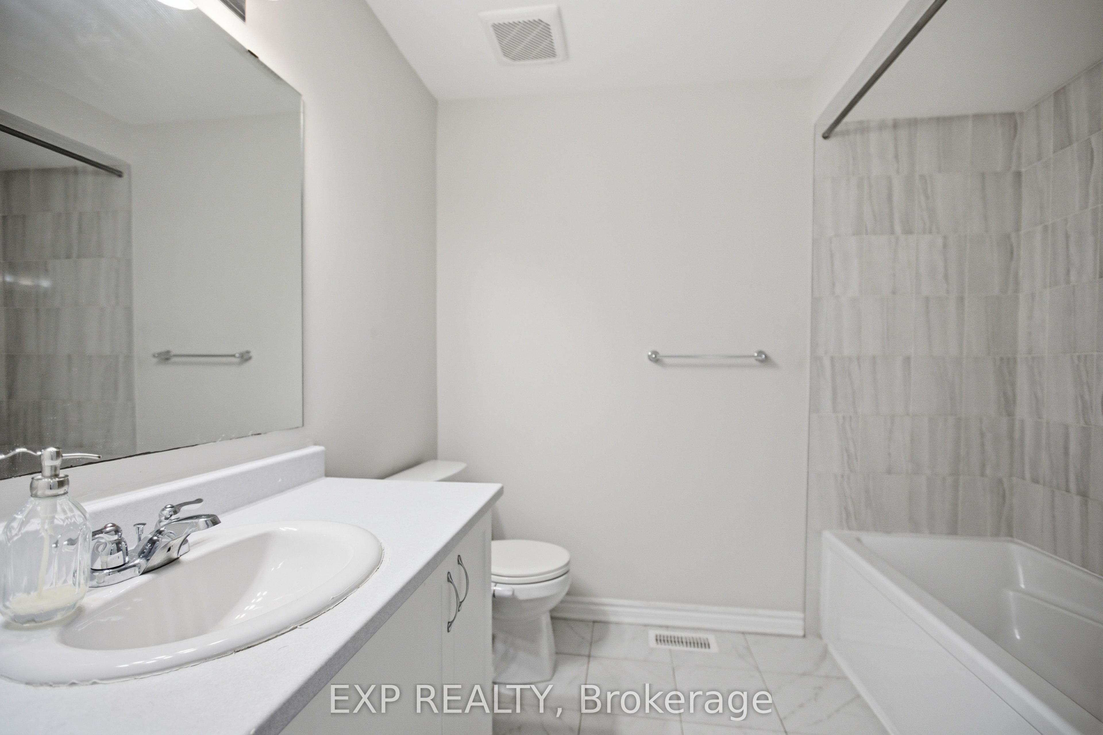 67 Caspian Row Property Photo 24