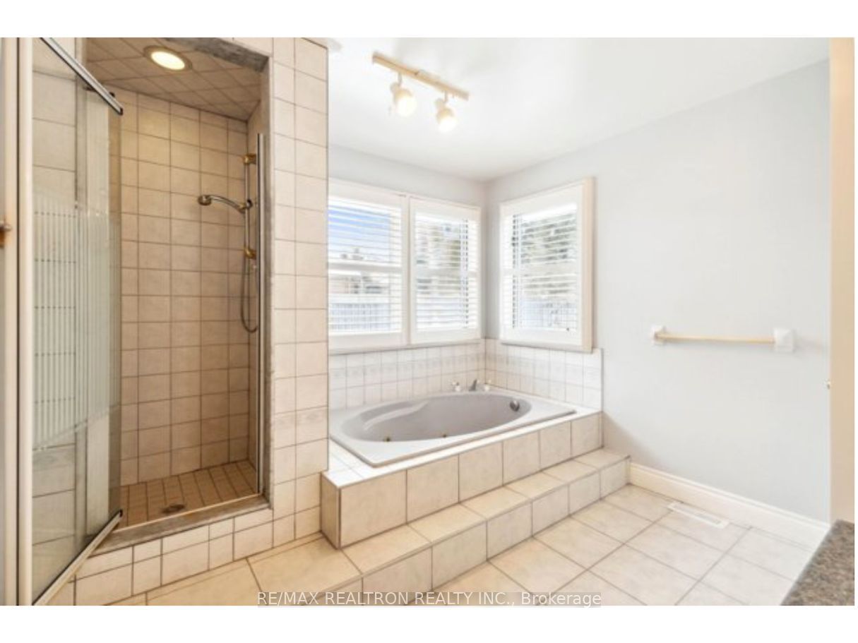 75 Sunnyside Drive Property Photo 12
