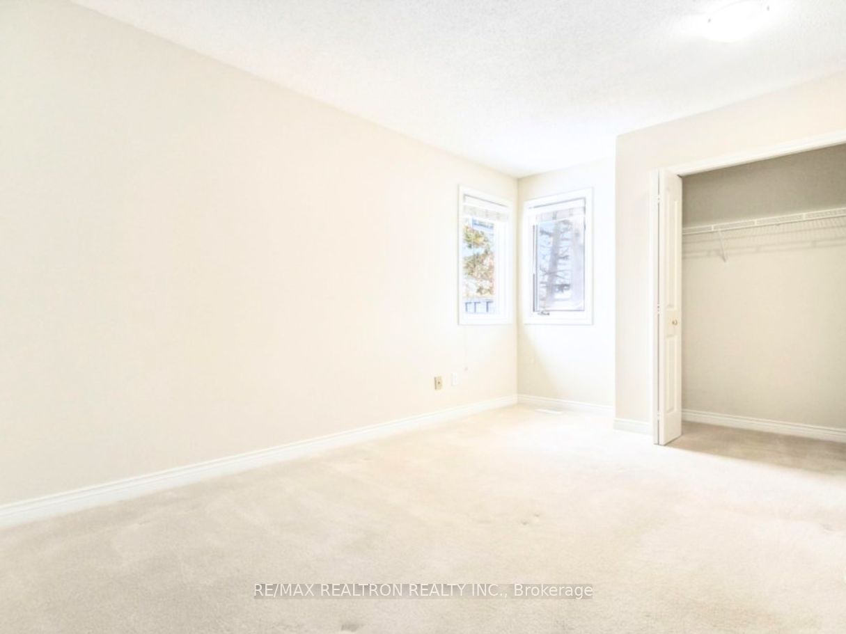 75 Sunnyside Drive Property Photo 21