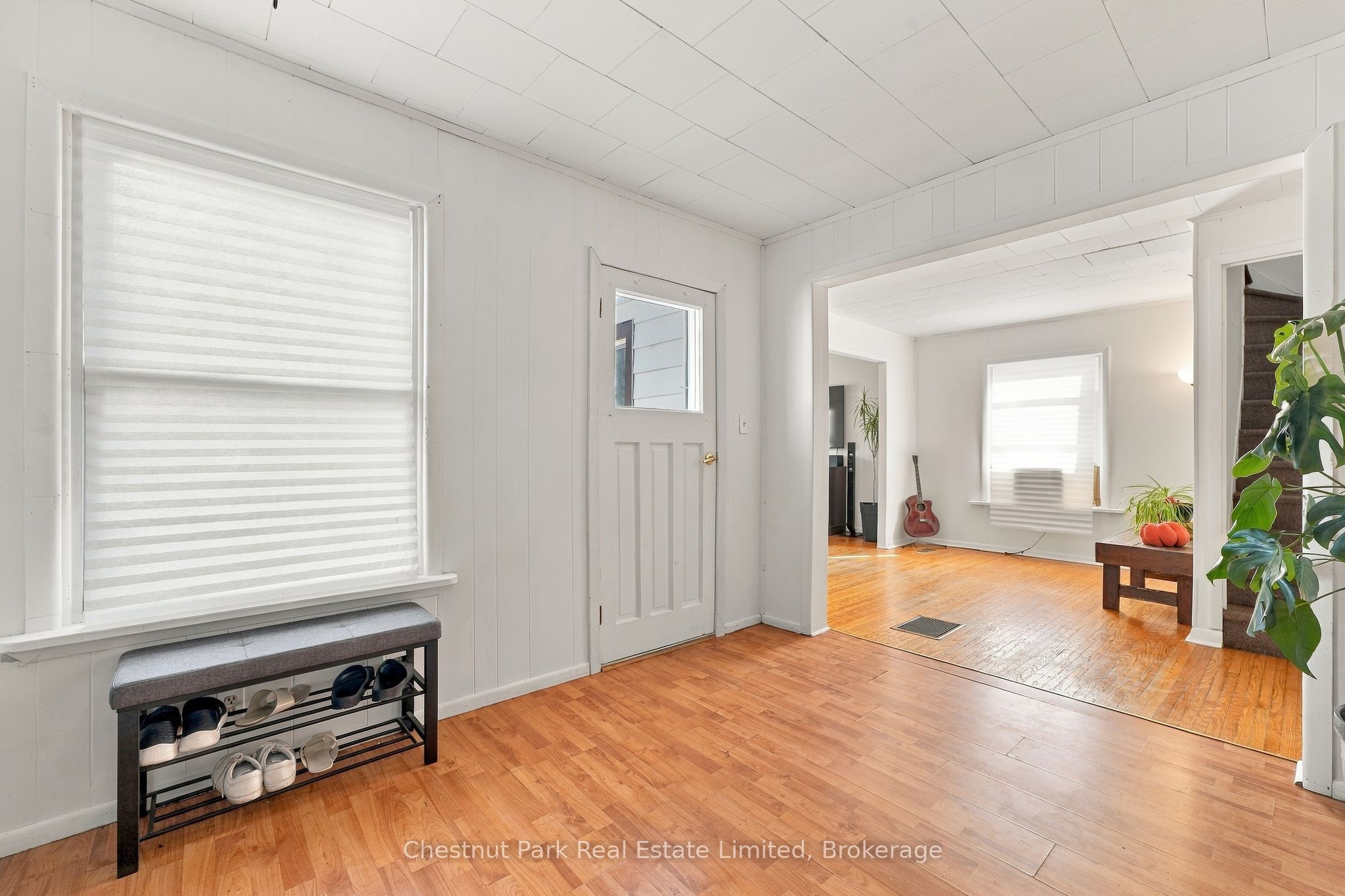 28 Spring Street Property Photo 13