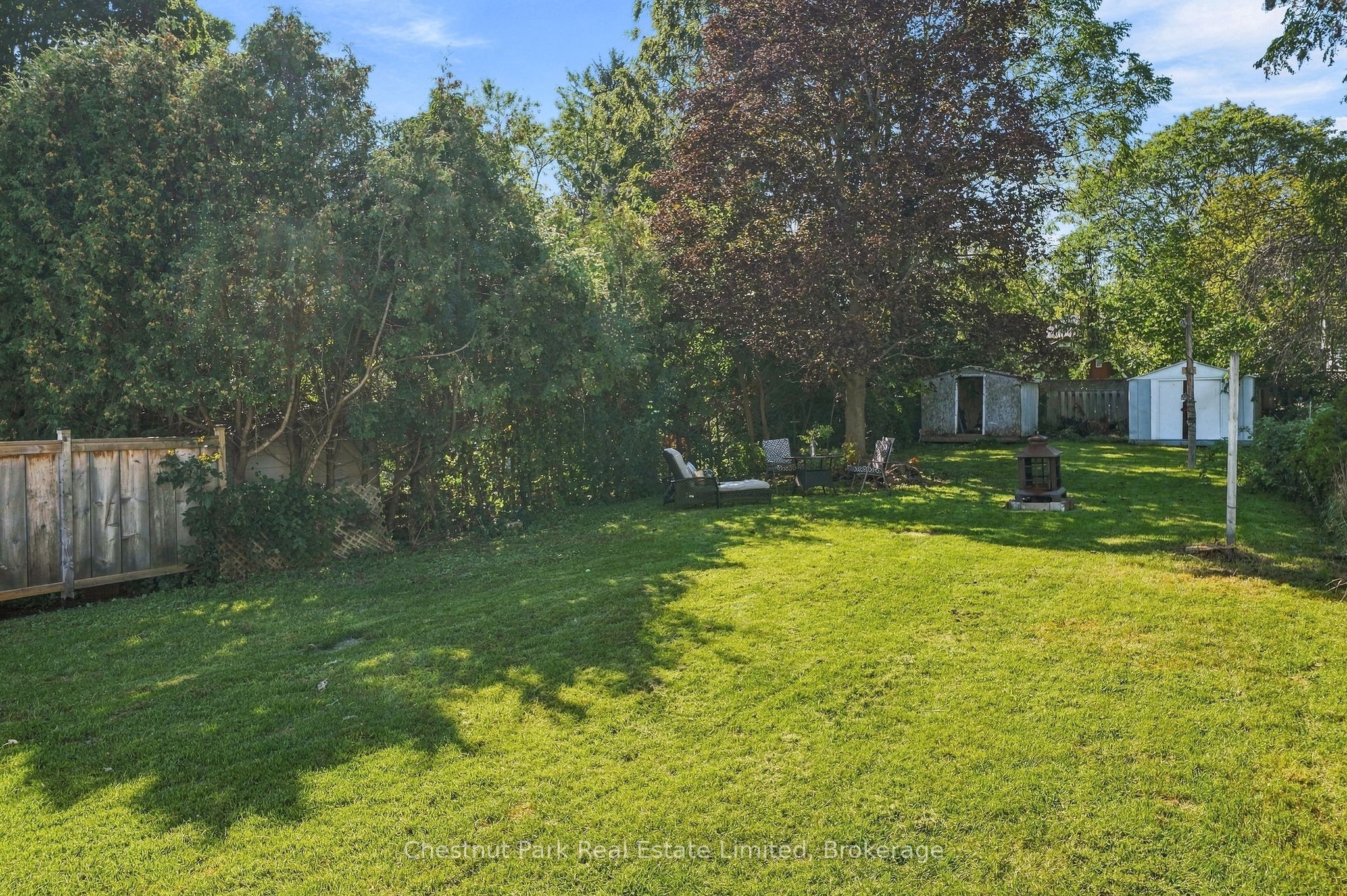 28 Spring Street Property Photo 23