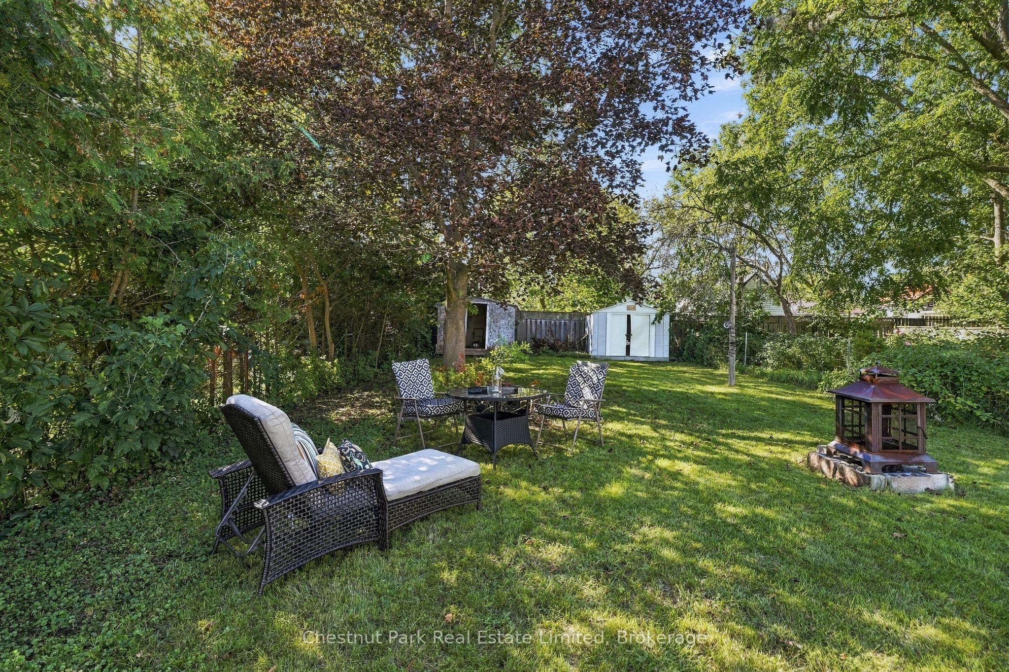 28 Spring Street Property Photo 24