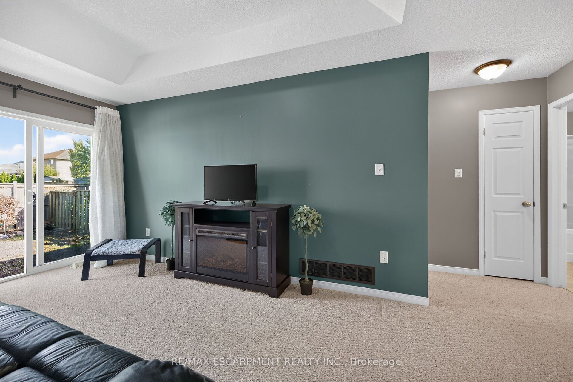 7 Powell Lane Property Photo 19