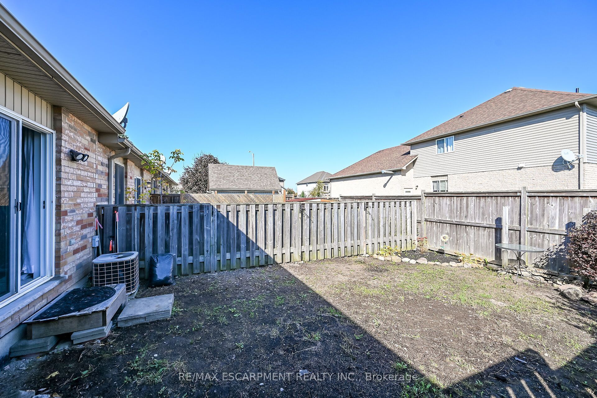 7 Powell Lane Property Photo 35