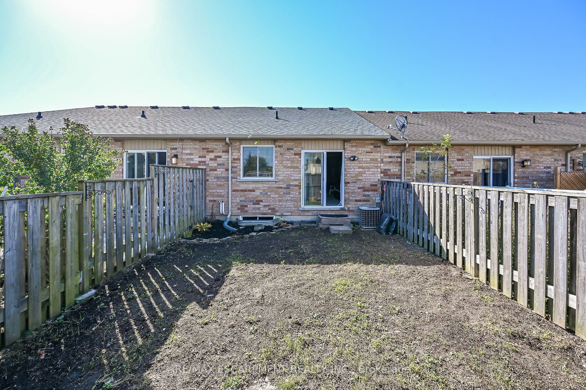 7 Powell Lane Property Photo 36