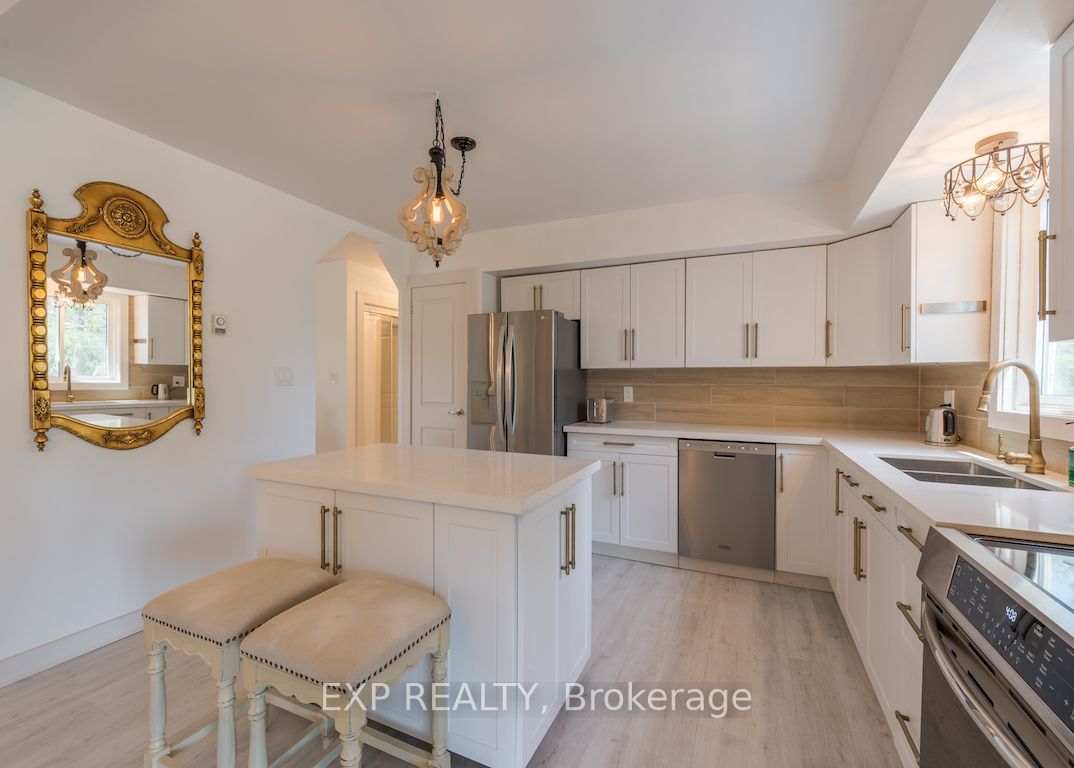 150 Bayview Drive Property Photo 5