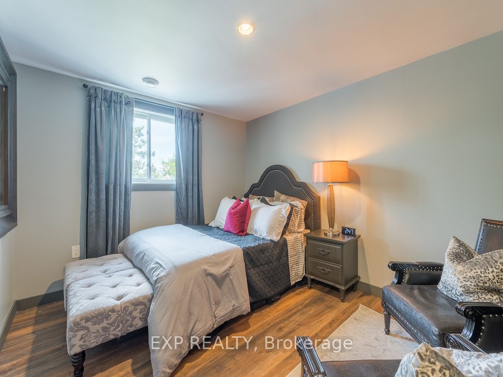 150 Bayview Drive Property Photo 19