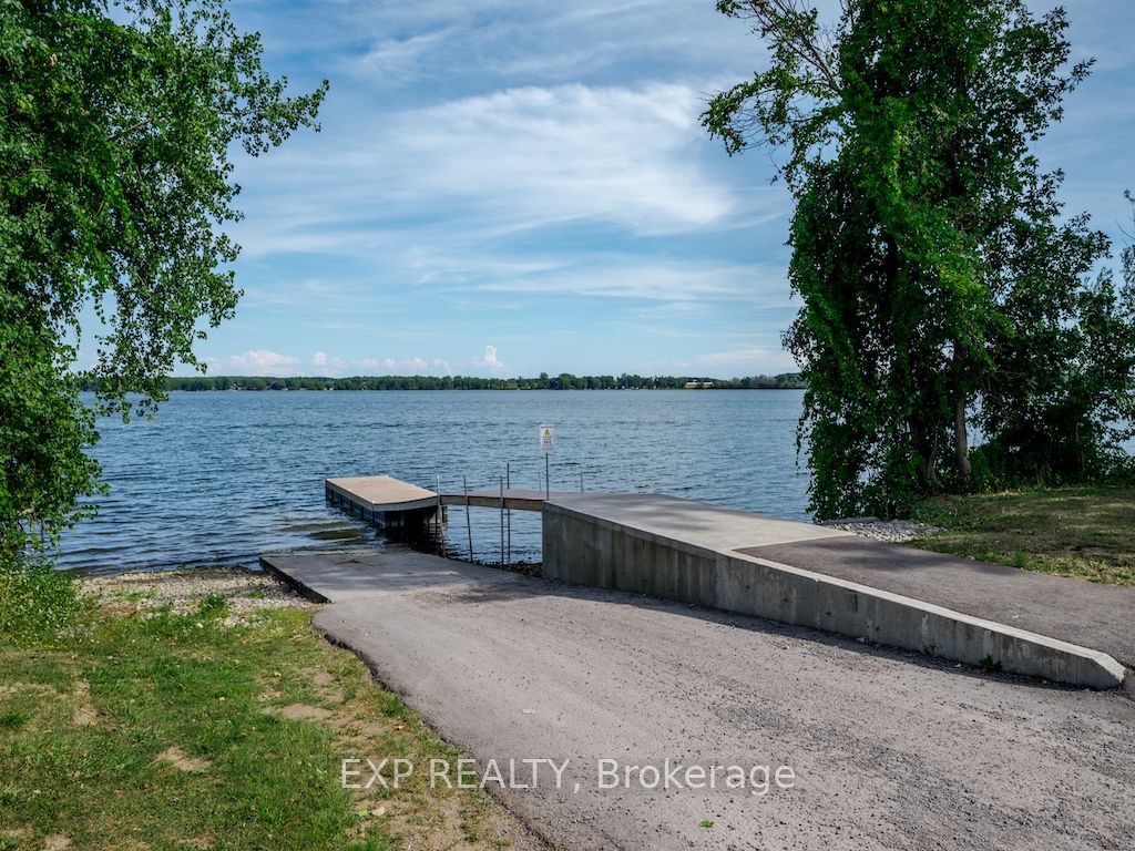150 Bayview Drive Property Photo 24
