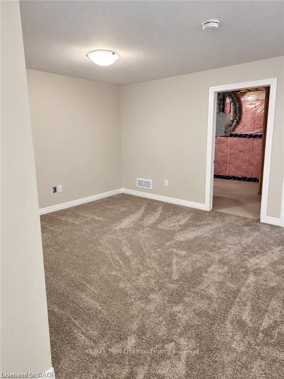 74 Keba Crescent Property Photo 18