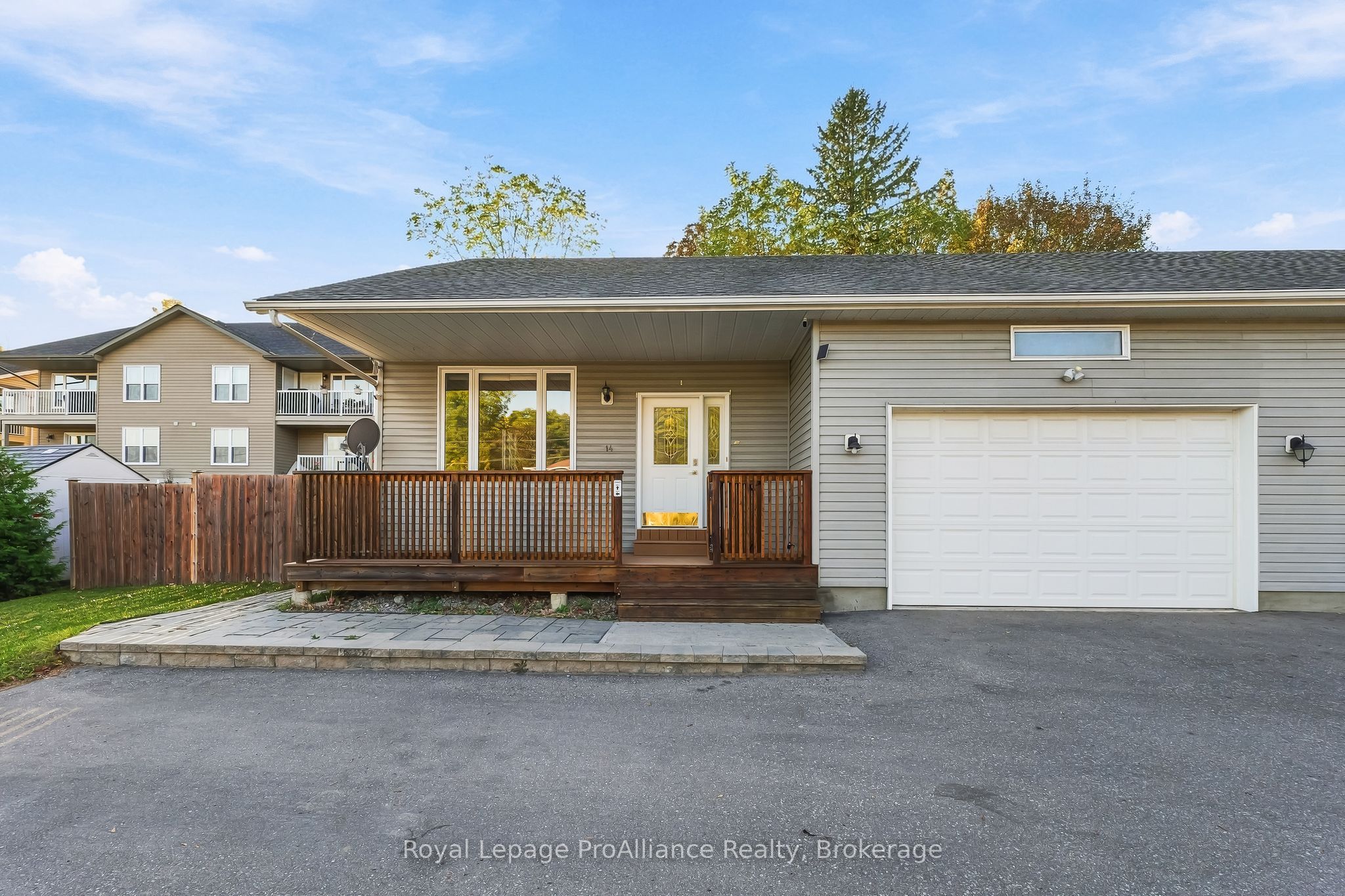14 George Street Property Photo 1