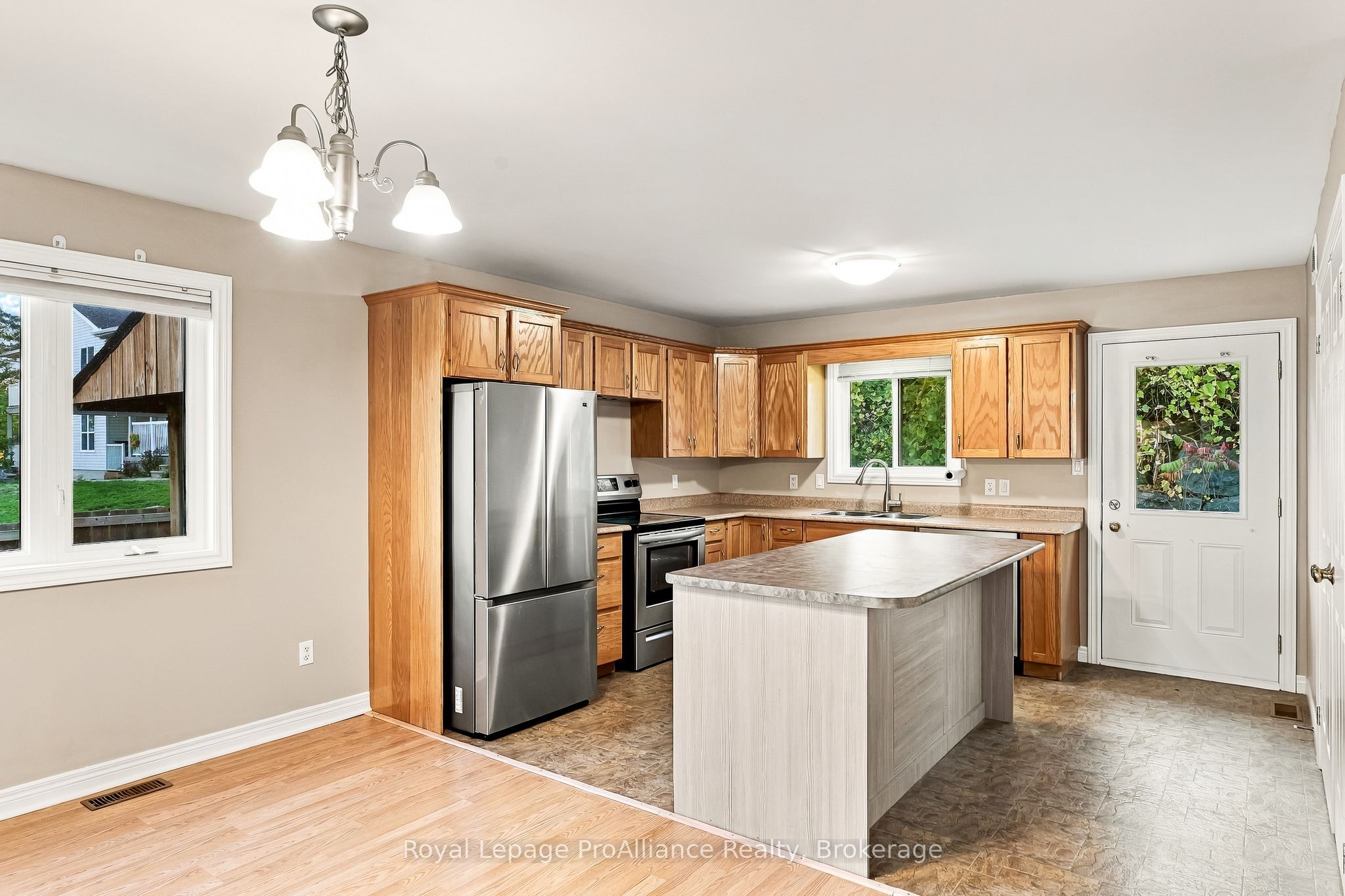 14 George Street Property Photo 17