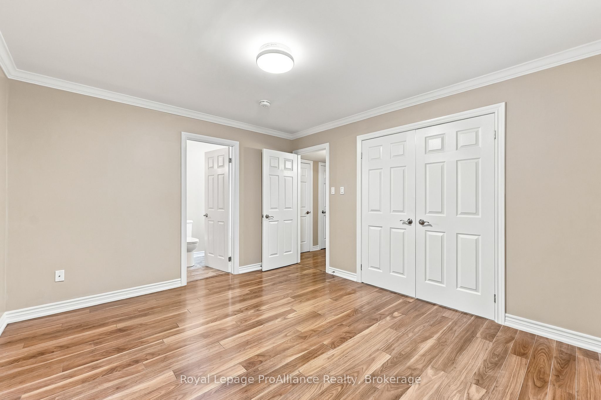 14 George Street Property Photo 27