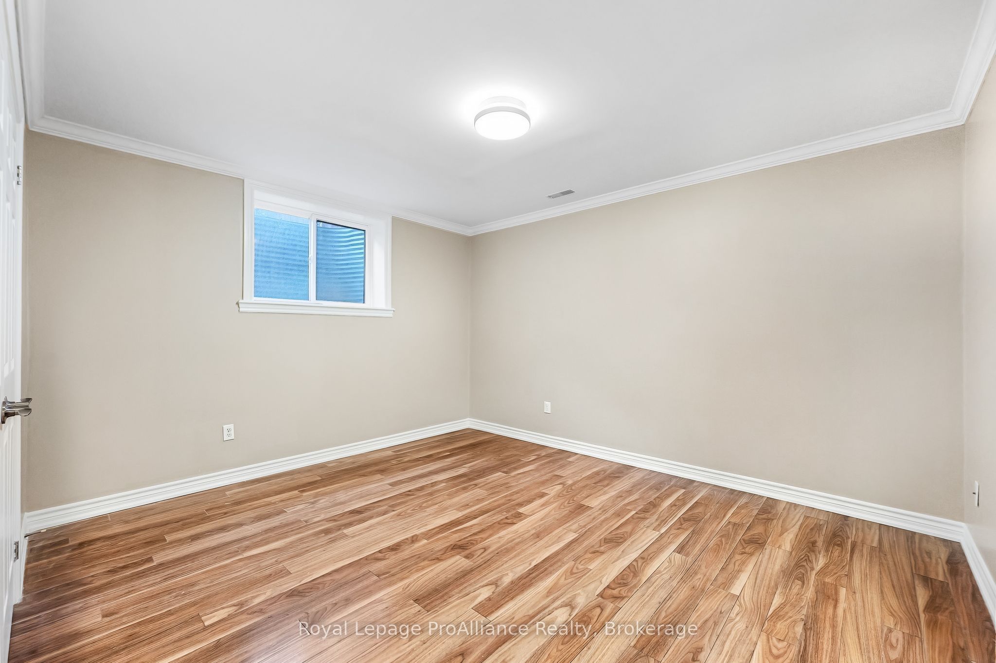 14 George Street Property Photo 28