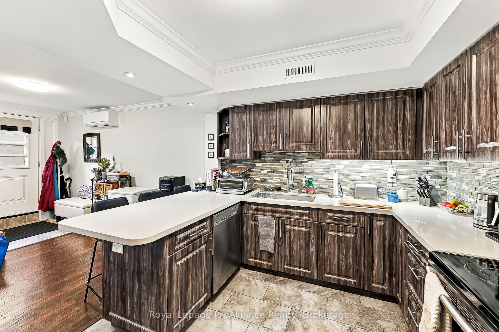 14 George Street Property Photo 31
