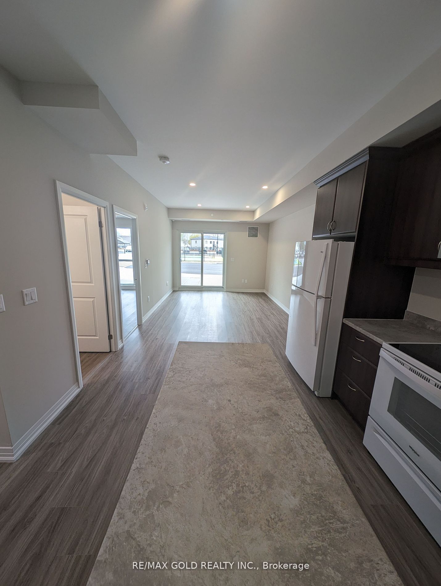 50 Herrick Avenue 105 Property Photo 4