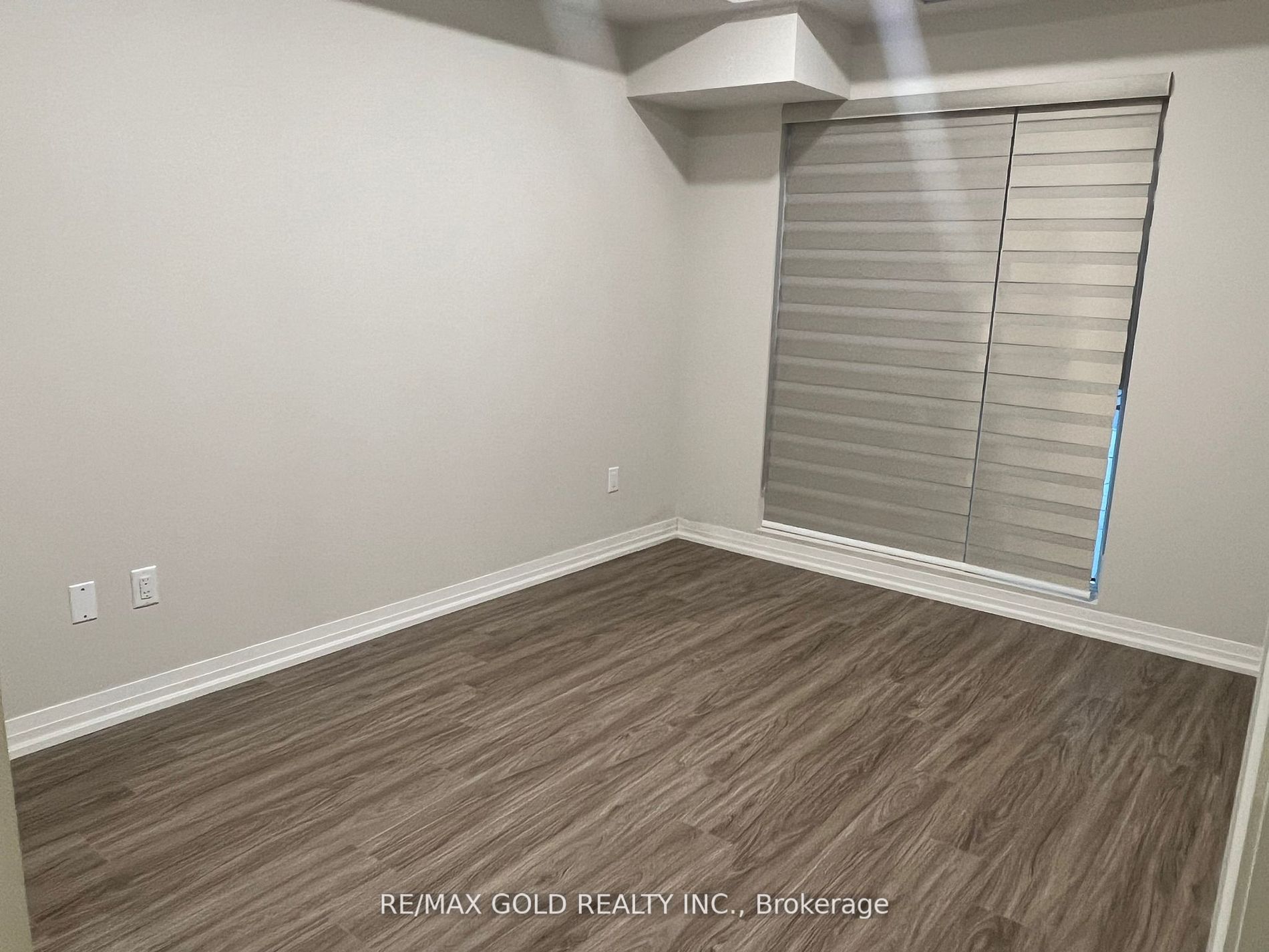 50 Herrick Avenue 105 Property Photo 13