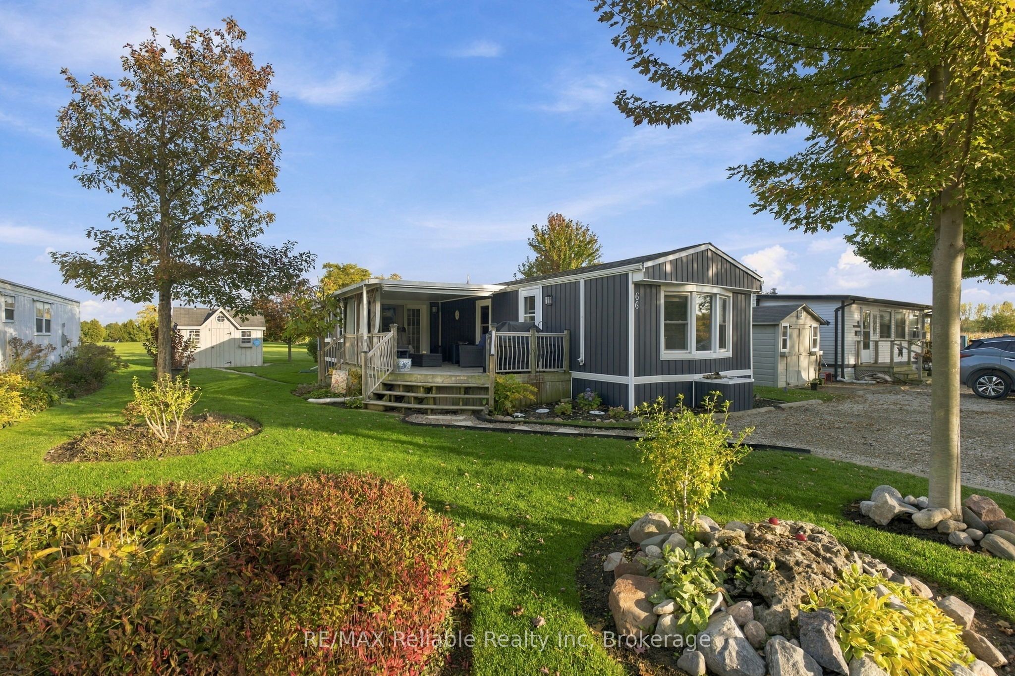 66 Leisure Way Property Photo 1