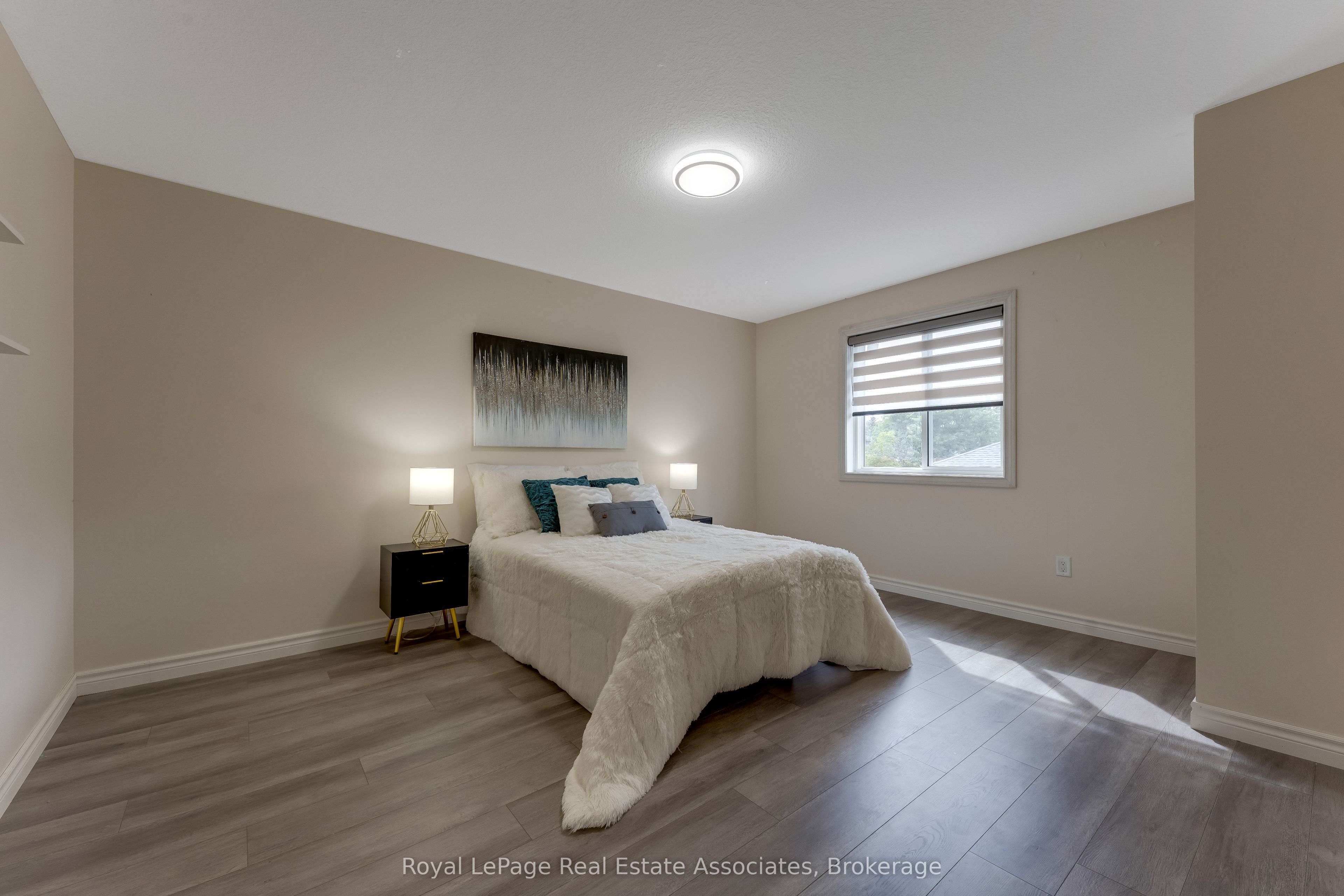 406 Sandy Cove Crescent Property Photo 21