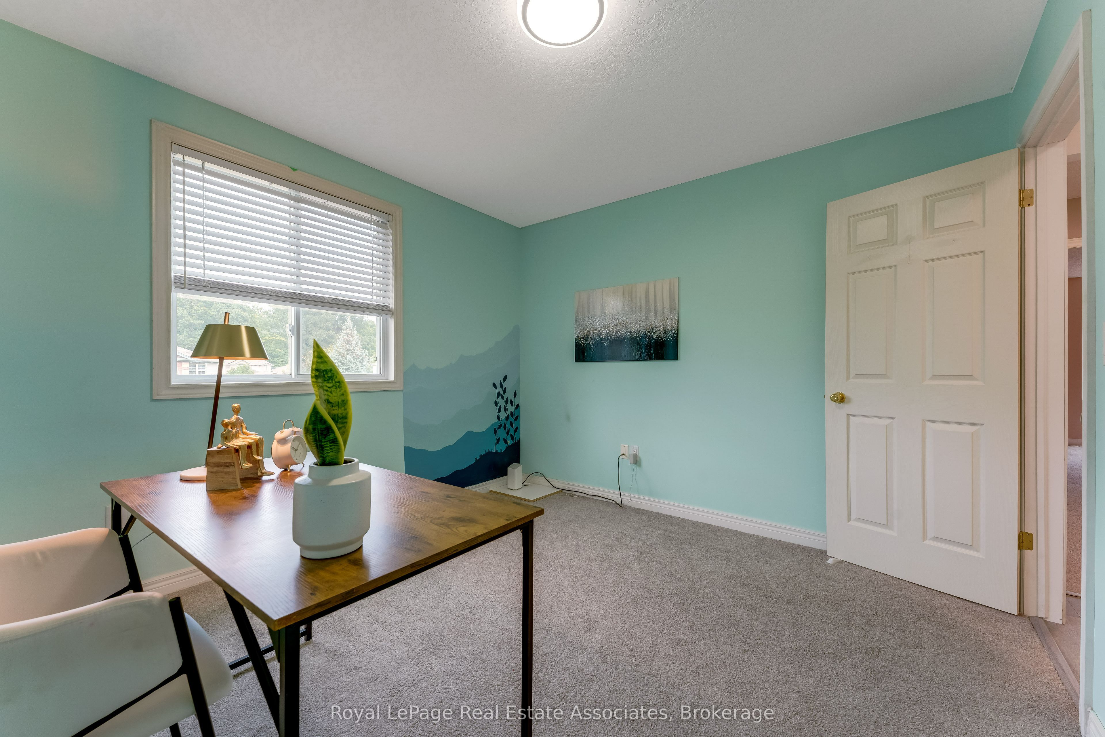 406 Sandy Cove Crescent Property Photo 23