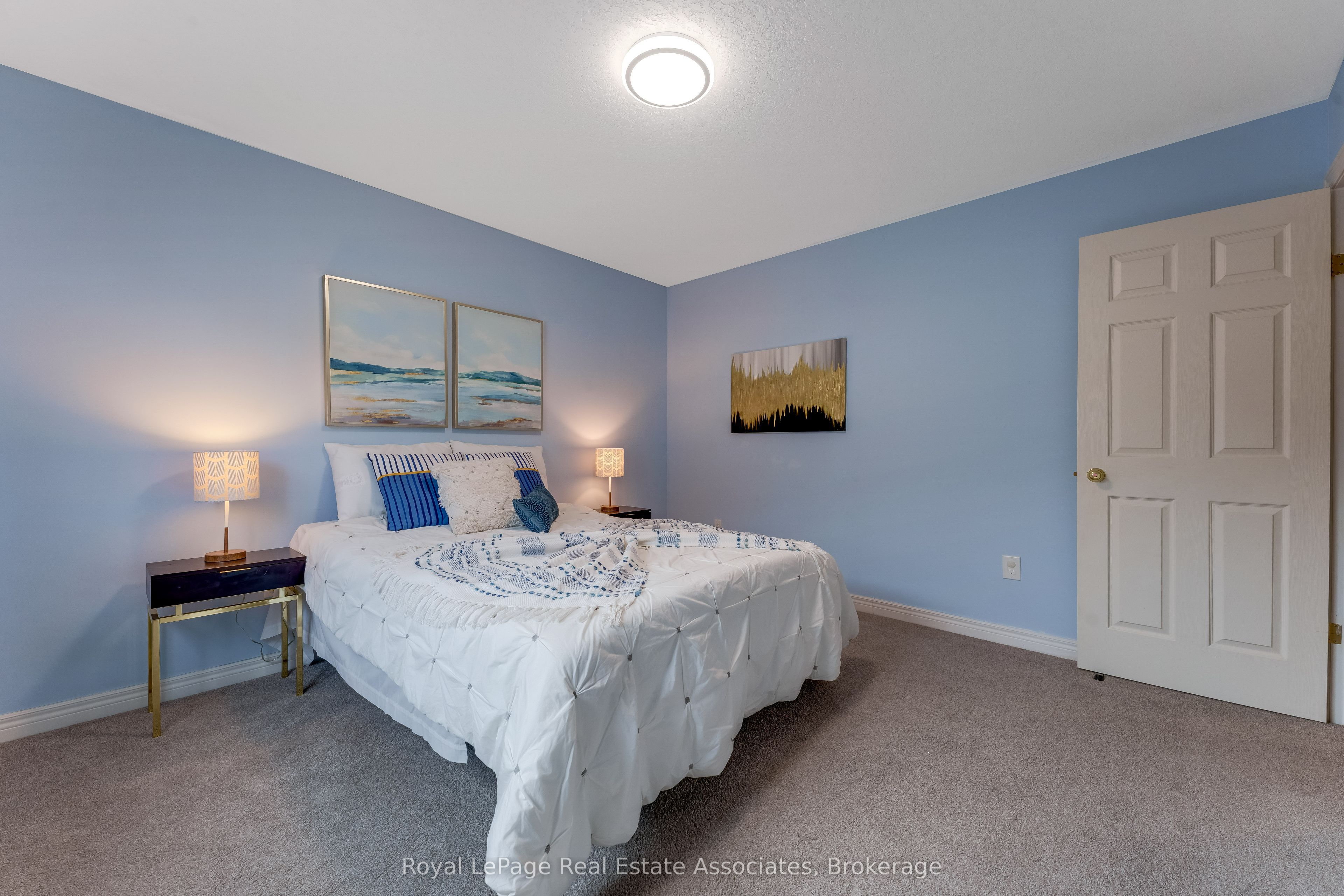 406 Sandy Cove Crescent Property Photo 26