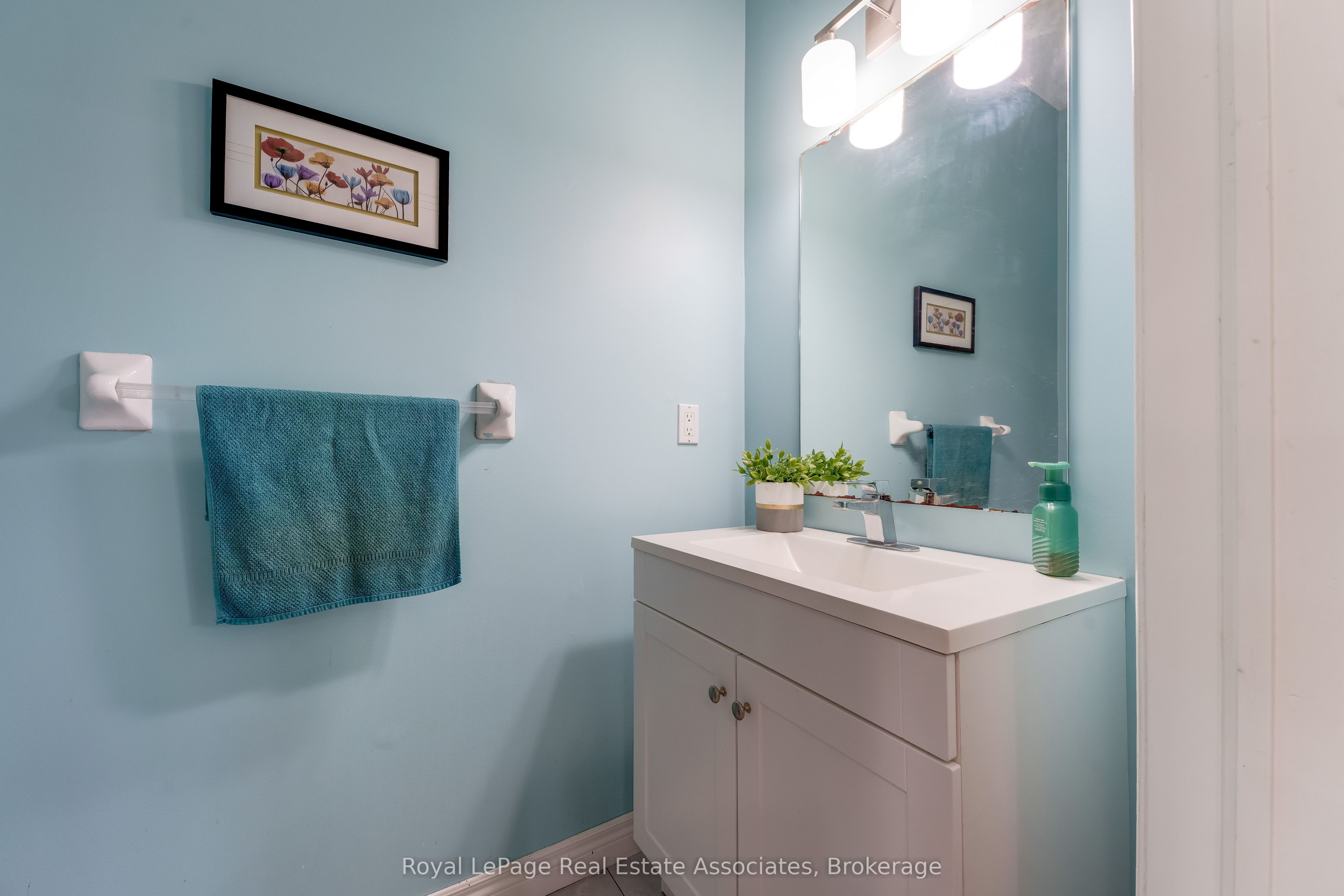 406 Sandy Cove Crescent Property Photo 28