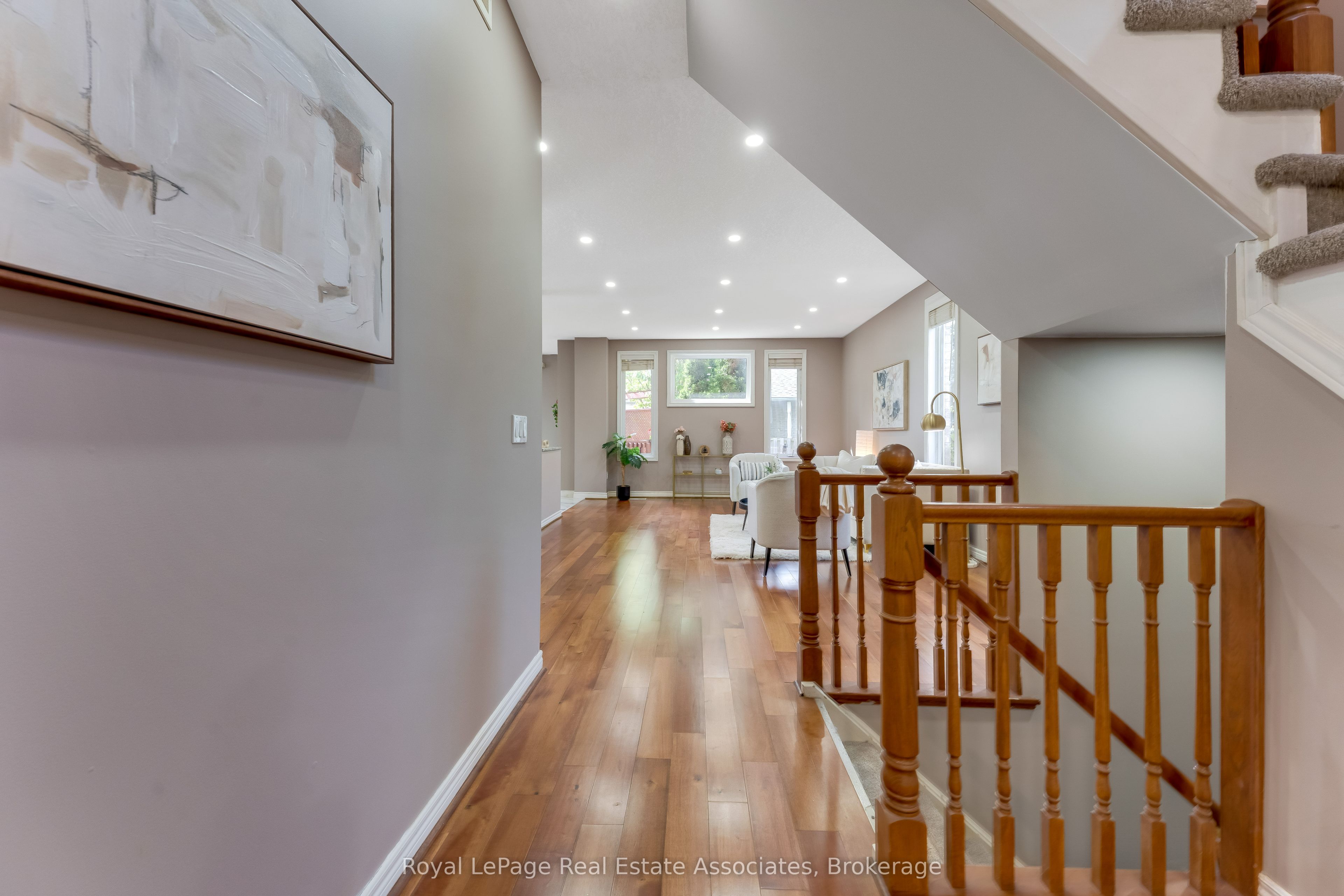 406 Sandy Cove Crescent Property Photo 37
