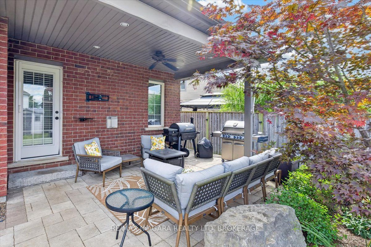 48 Falcon Drive Property Photo 14