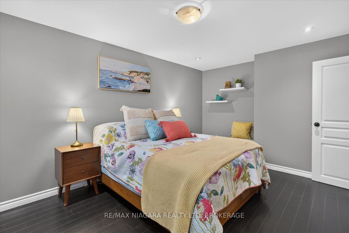 48 Falcon Drive Property Photo 43