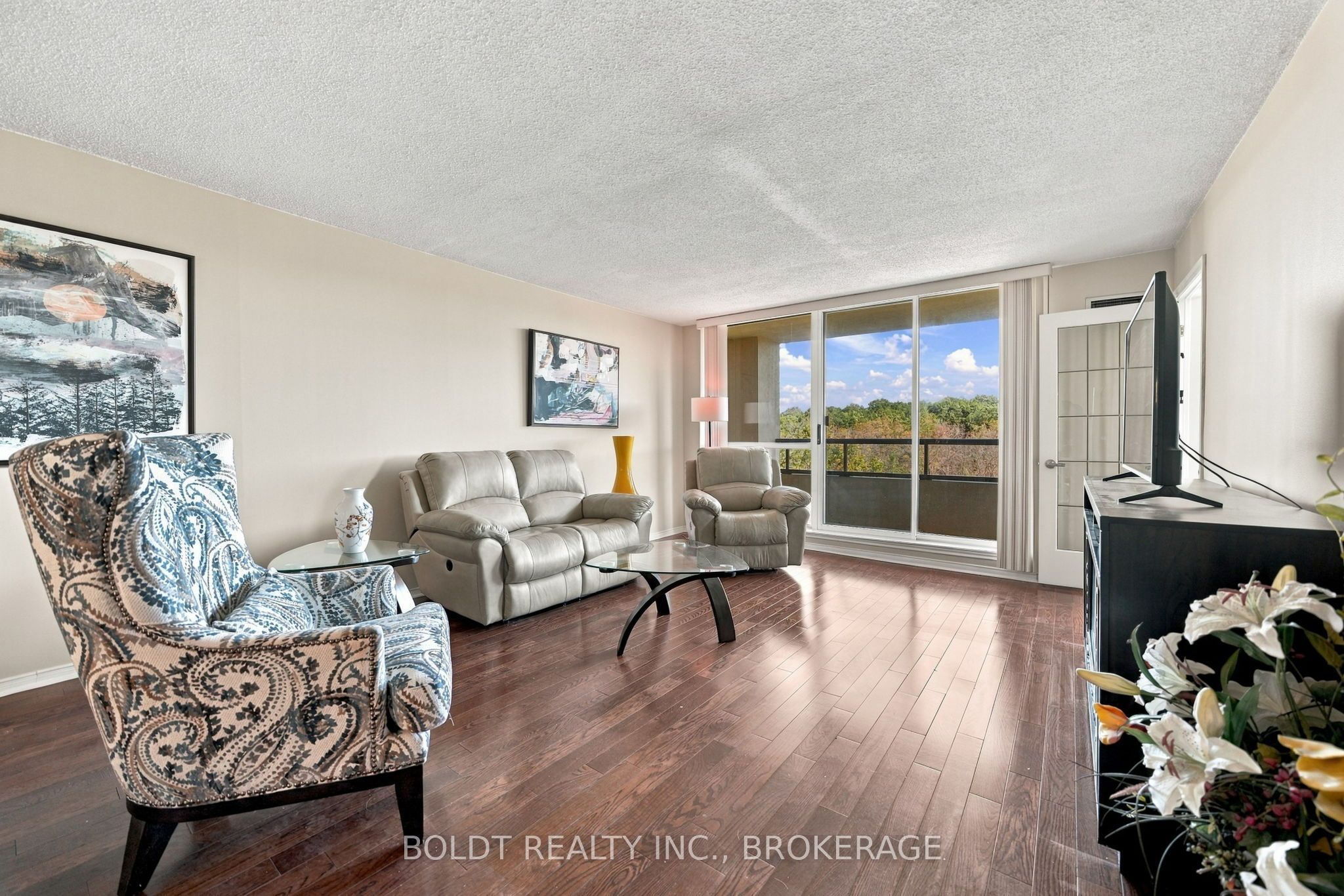 3 Towering Heights Boulevard 505 Property Photo 11
