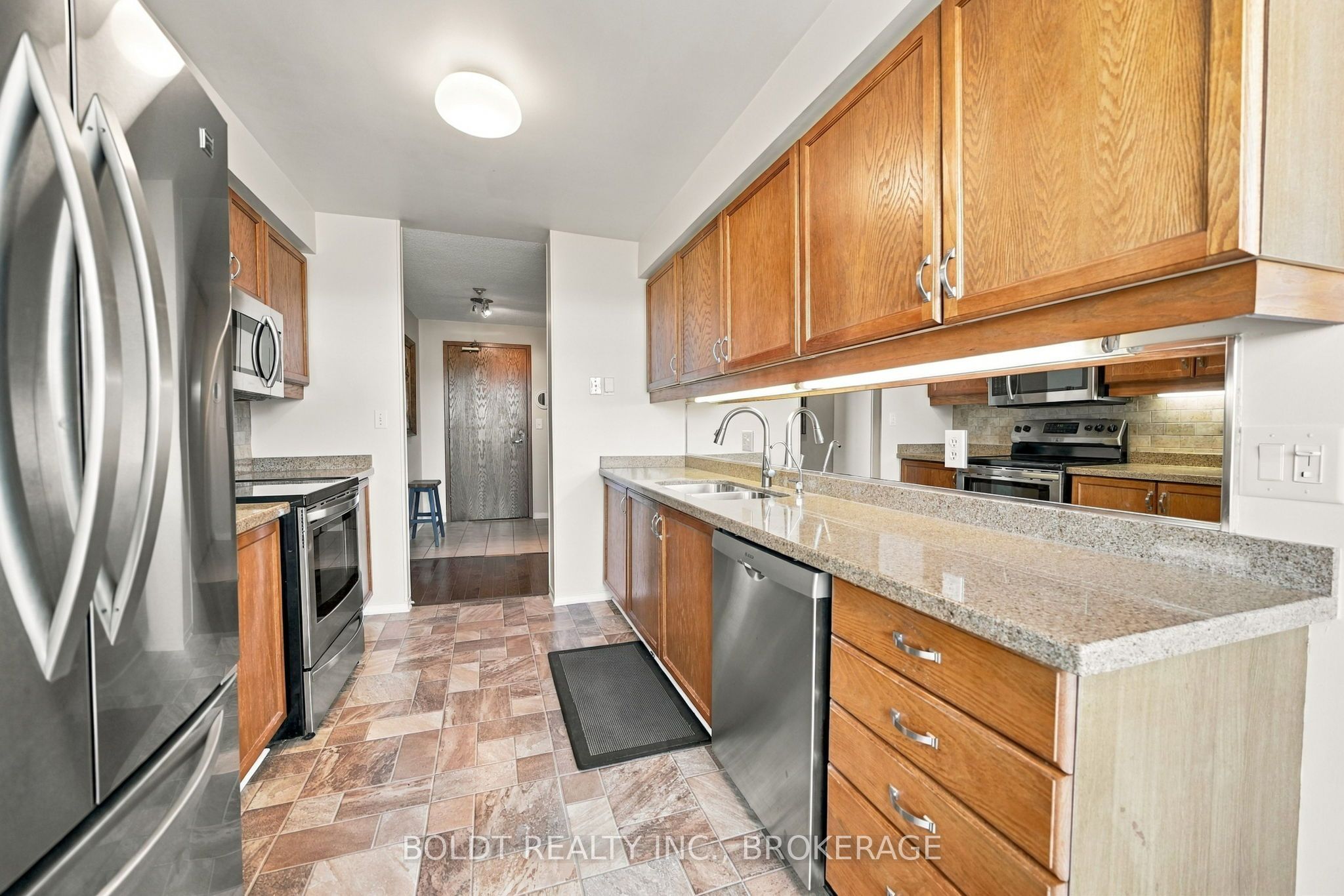 3 Towering Heights Boulevard 505 Property Photo 19
