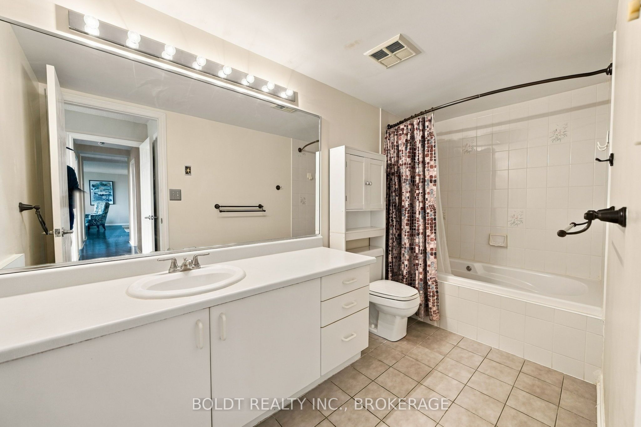 3 Towering Heights Boulevard 505 Property Photo 25