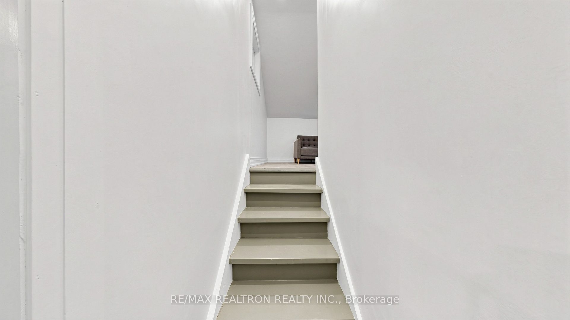 31 Isabella Street Property Photo 13