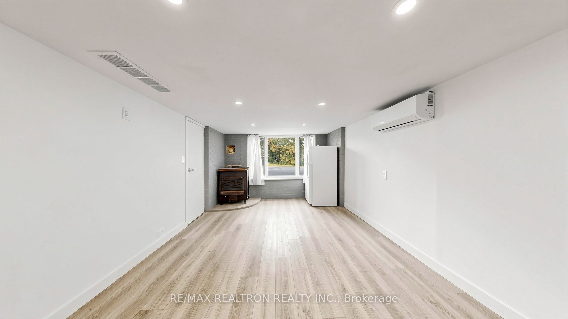 31 Isabella Street Property Photo 17