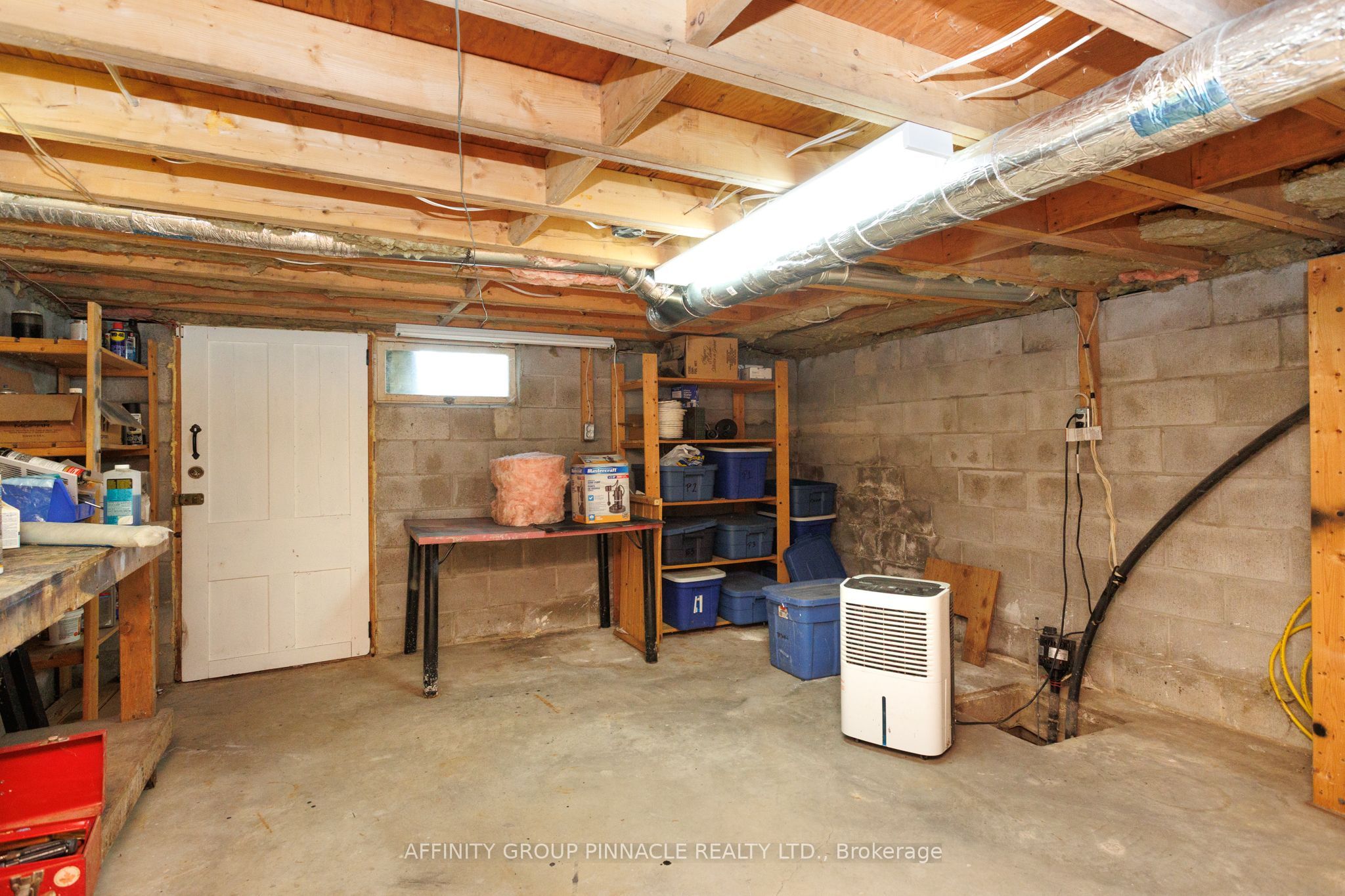 145 King Street Property Photo 41