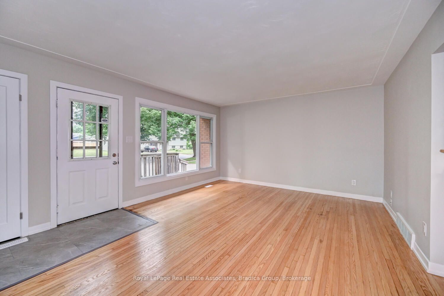 110 Conway Drive Property Photo 12