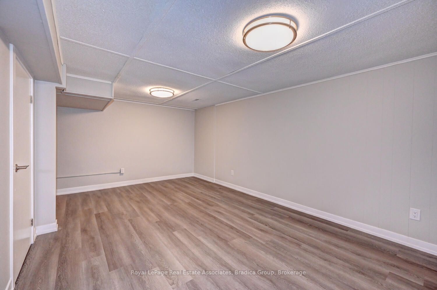 110 Conway Drive Property Photo 25
