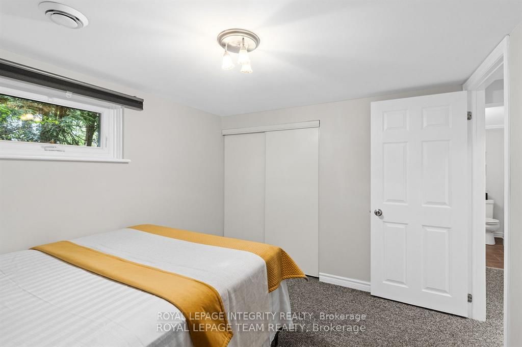 80 St Claire Avenue Property Photo 20