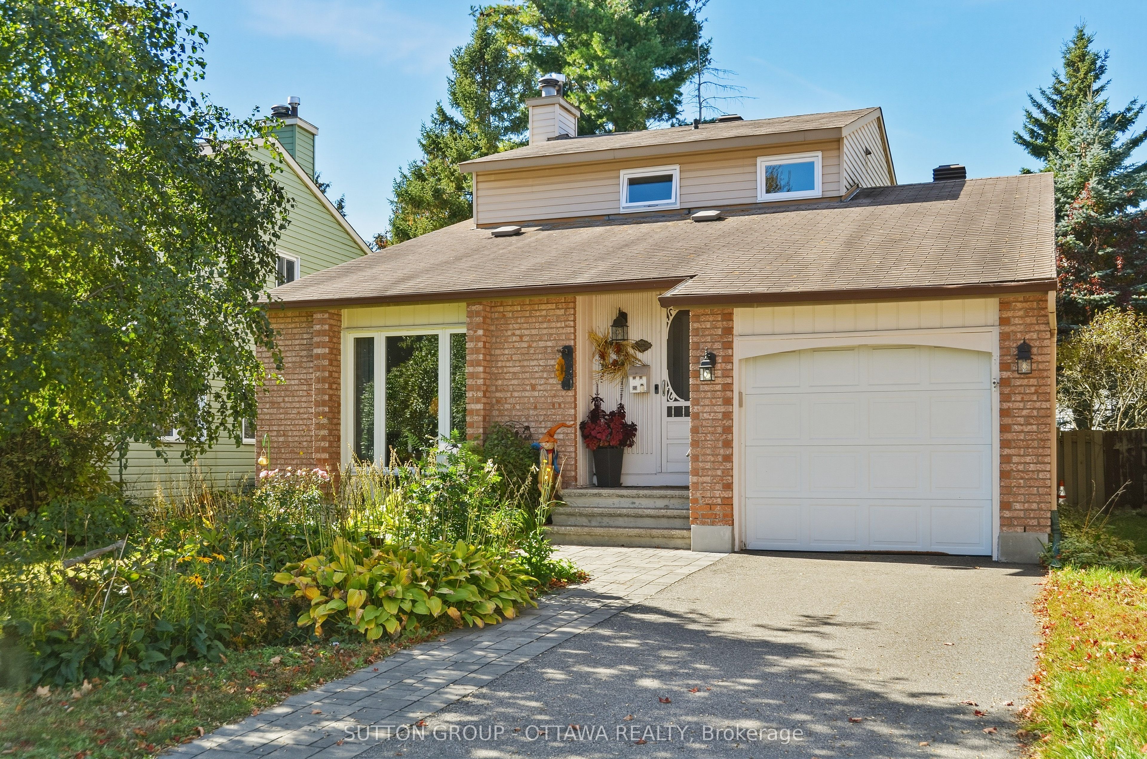 1616 St. Georges Street Property Photo 1
