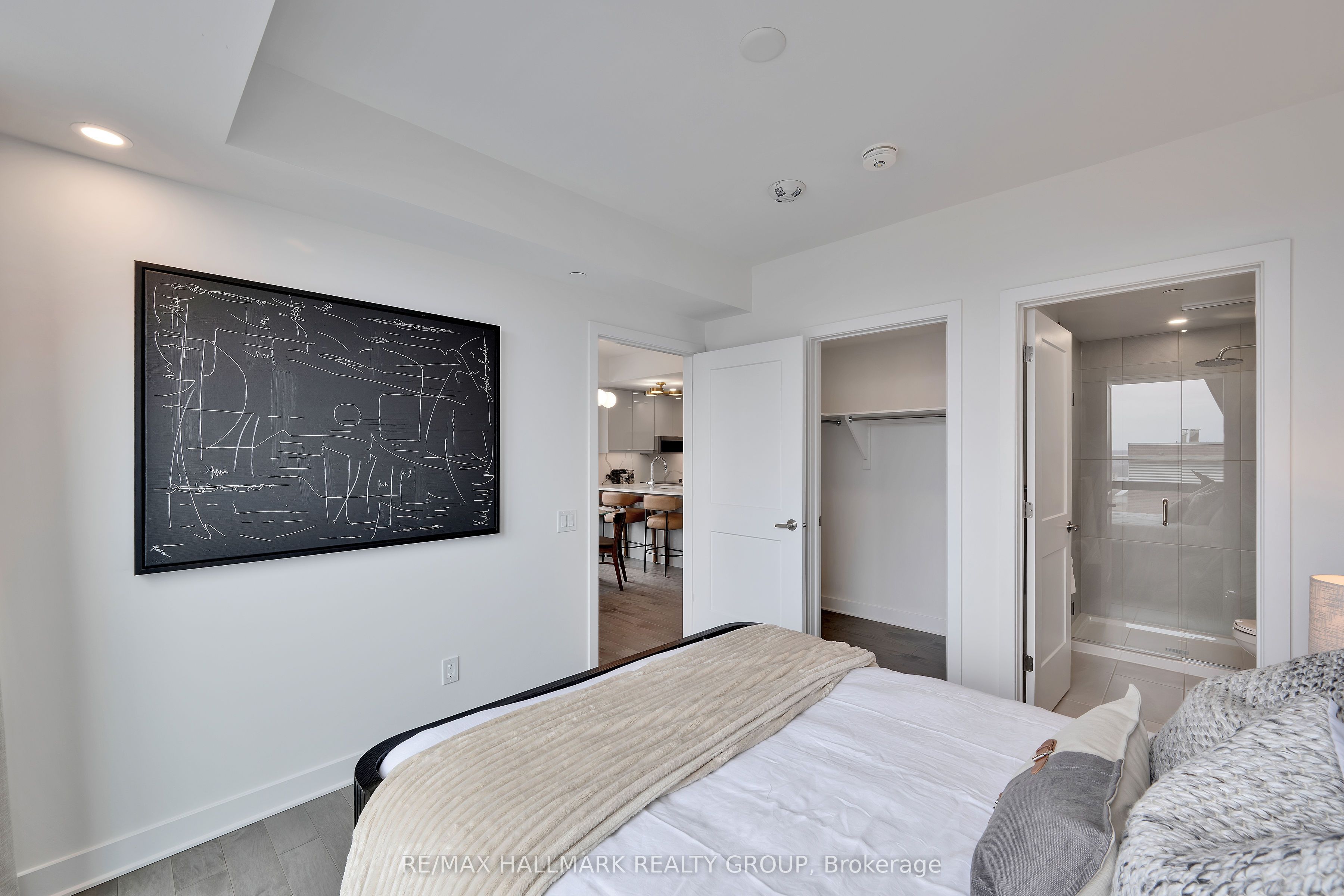 180 George Street 1407 Property Photo 25